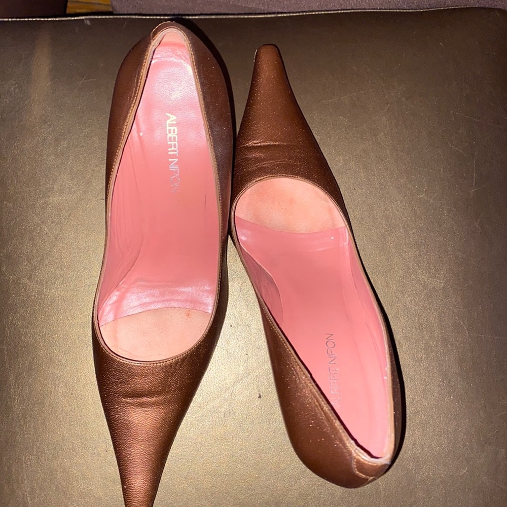 Albert Nipon pewter heels